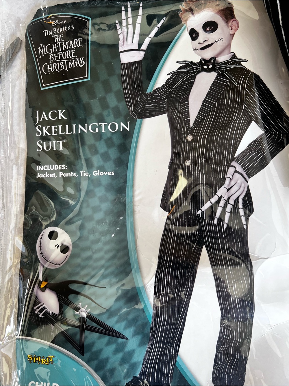 JACK SKELLINGTON SUIT.  INCLUDES:  JACKET, PANTS, TIE AND GLOVES.   CHILD -LARGE